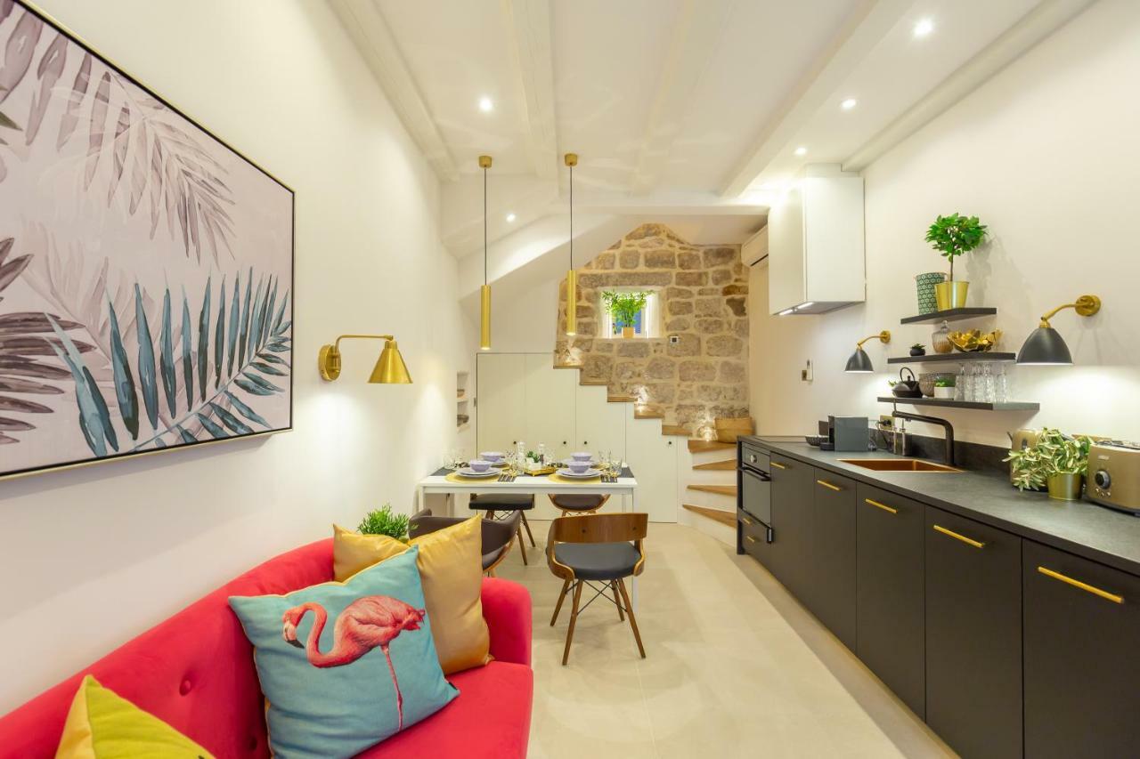Old Town House With Floor Heating & Lush Private Garden Villa ดูบรอฟนิก ภายนอก รูปภาพ
